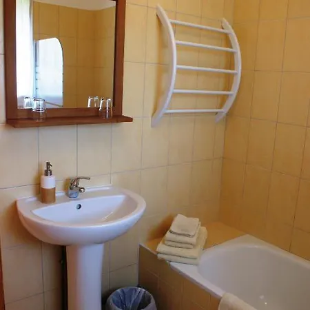 Les Chambres D'hotes De Belinaire Frühstückspension